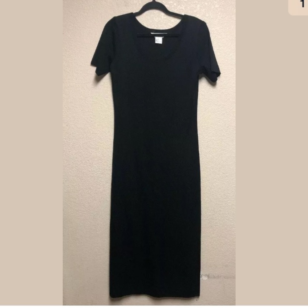Exclusively Misook Acrylic Maxi Dress